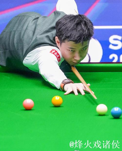 斯诺克上海大师赛:赵心童6-2获胜 下一轮挑战丁俊晖 斯诺克上海大师赛:赵心童6-2获胜 下一轮挑战丁俊晖